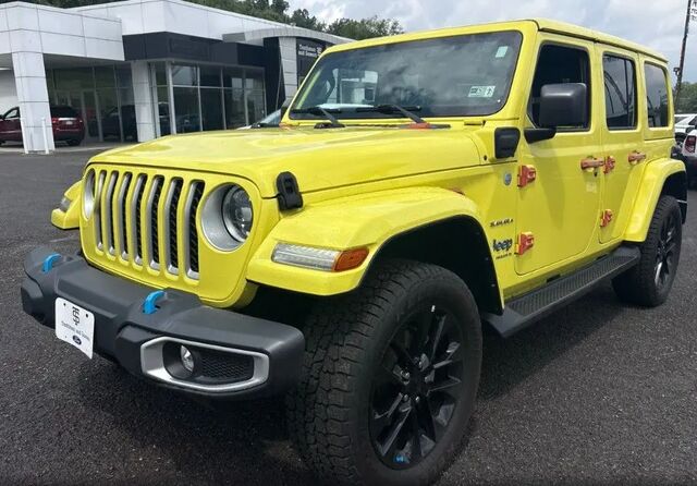 2023 Jeep Wrangler Sahara 4xe — photo 1 of 5