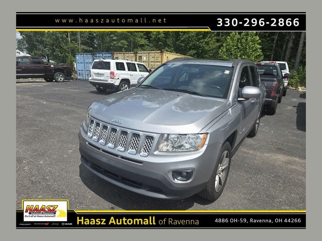 2016 Jeep Compass Latitude — photo 1 of 1
