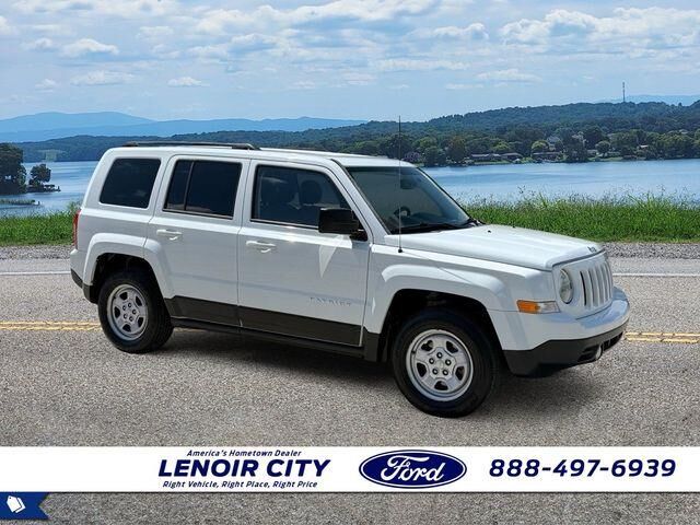 2016 Jeep Patriot Sport — photo 1 of 13