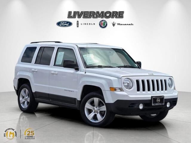 2017 Jeep Patriot Latitude — photo 1 of 13