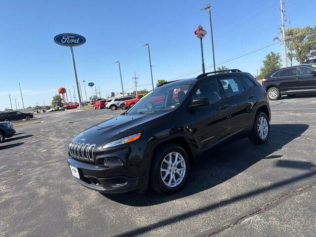 2015 Jeep Cherokee Sport