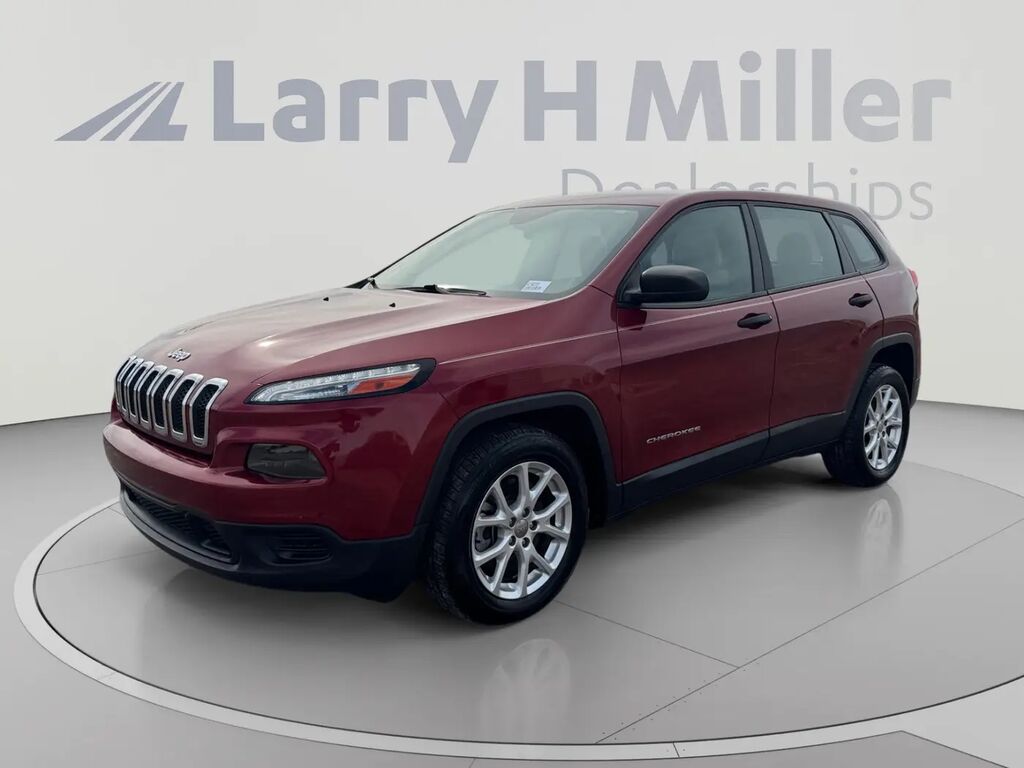 2015 Jeep Cherokee Sport — photo 1 of 13