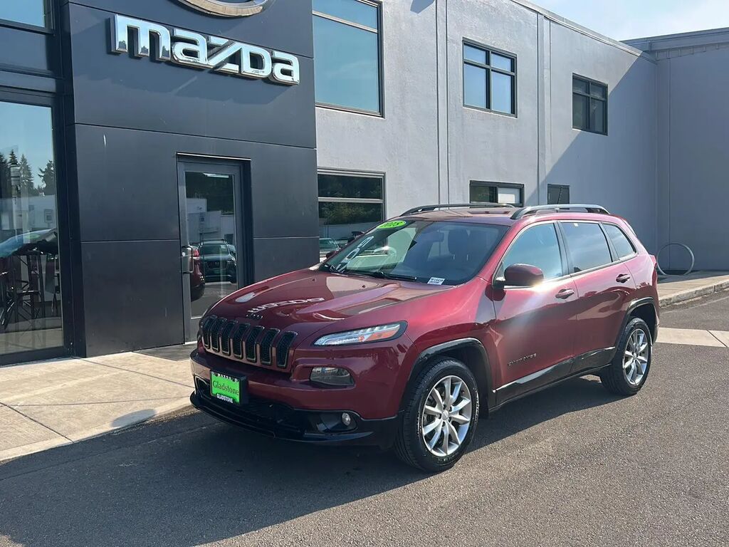 2018 Jeep Cherokee Tech Connect — photo 1 of 13