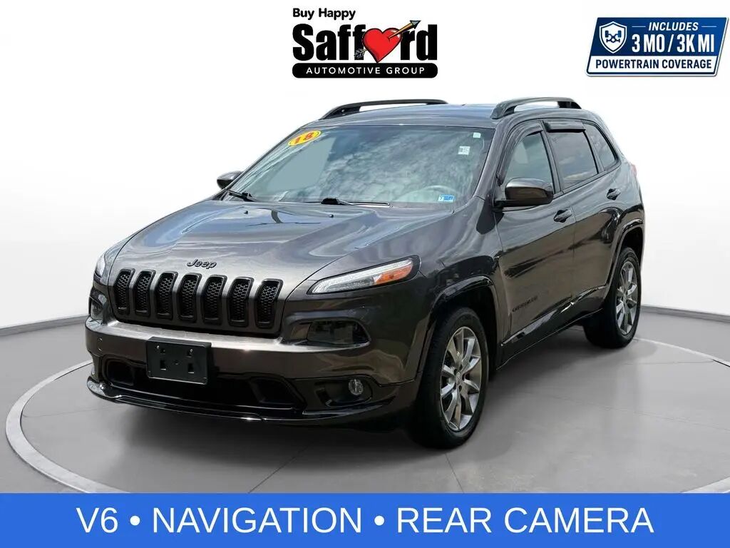 2018 Jeep Cherokee Latitude — photo 1 of 11