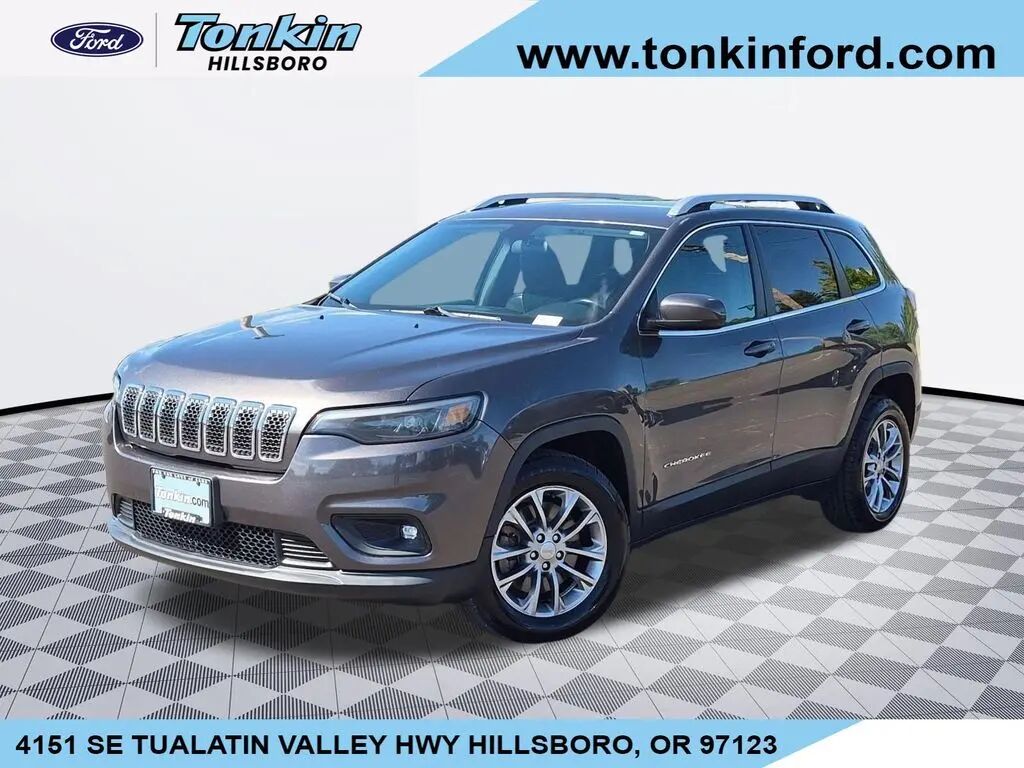 2019 Jeep Cherokee Latitude Plus — photo 1 of 13