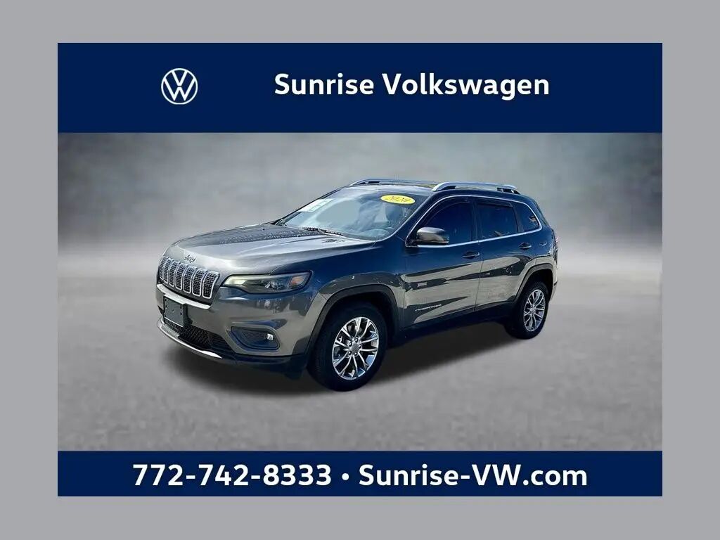 2020 Jeep Cherokee Latitude Plus — photo 1 of 13