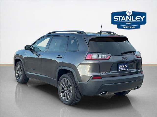2021 Jeep Cherokee Latitude Lux — photo 1 of 5