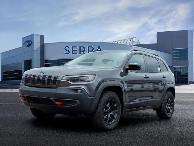 2023 Jeep Cherokee Trailhawk
