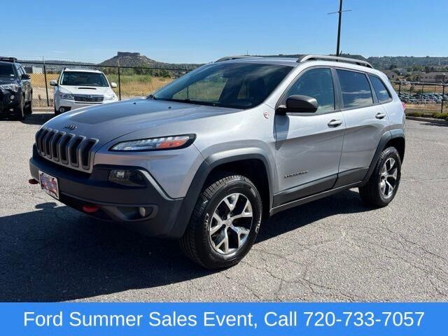 2014 Jeep Cherokee Trailhawk — photo 1 of 13