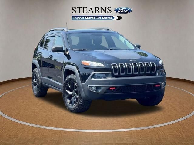 2018 Jeep Cherokee Trailhawk — photo 1 of 1