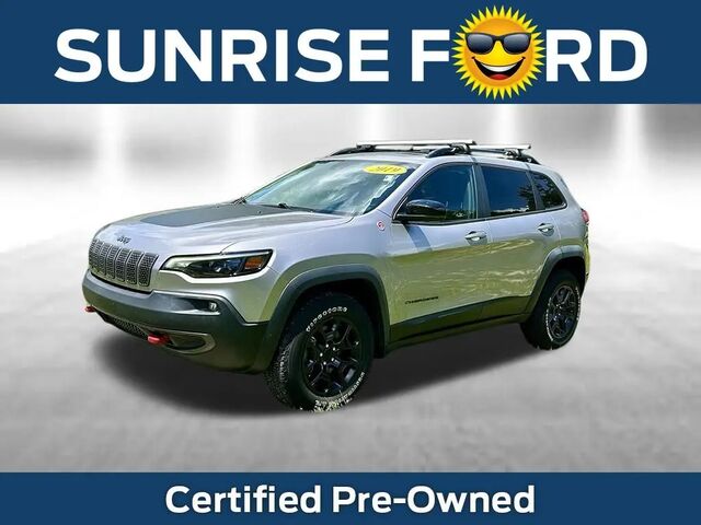 2022 Jeep Cherokee Trailhawk