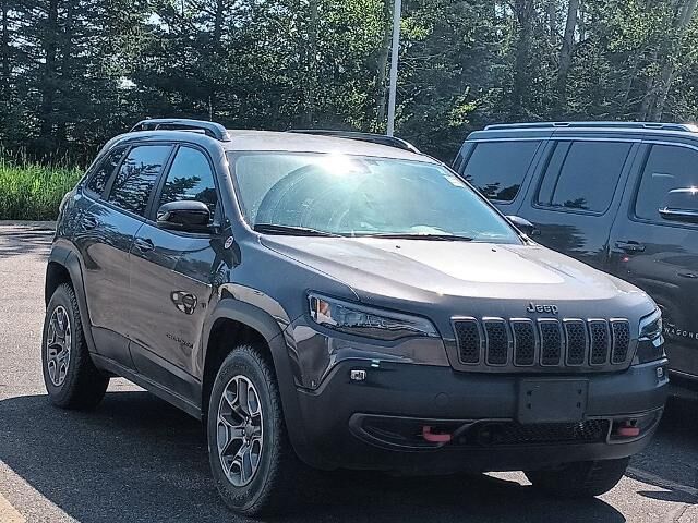 2022 Jeep Cherokee Trailhawk