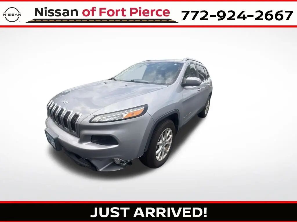 2014 Jeep Cherokee Latitude — photo 1 of 13