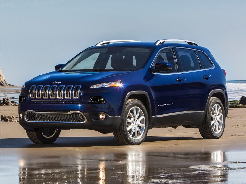 2016 Jeep Cherokee Latitude — photo 1 of 13