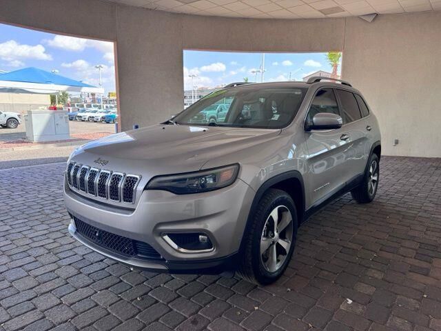 2020 Jeep Cherokee Limited — photo 1 of 13