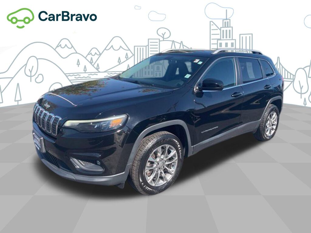 2019 Jeep Cherokee Latitude Plus 4x4 — photo 1 of 7