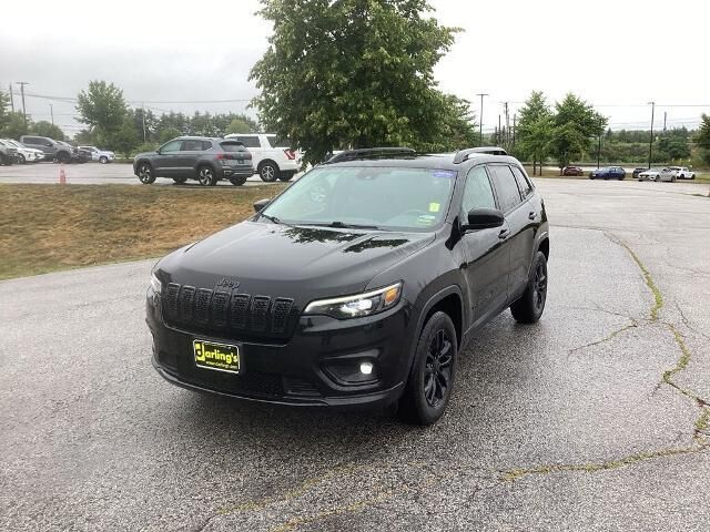 2023 Jeep Cherokee Altitude Lux
