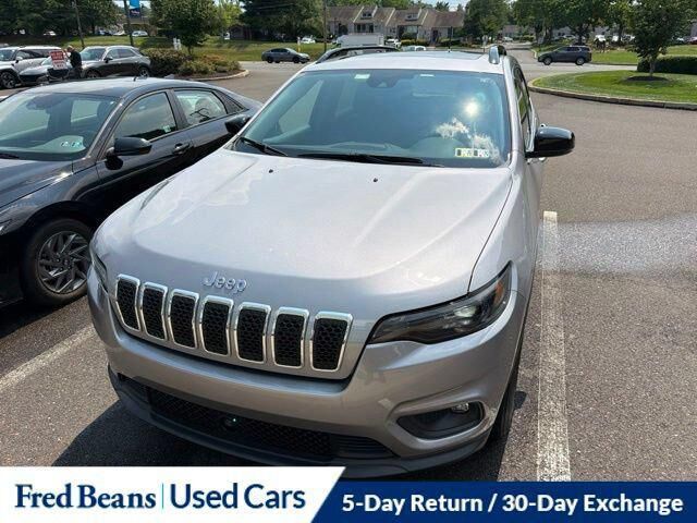 2022 Jeep Cherokee Latitude Lux
