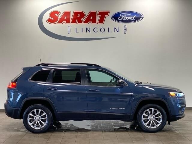 2022 Jeep Cherokee Latitude Lux