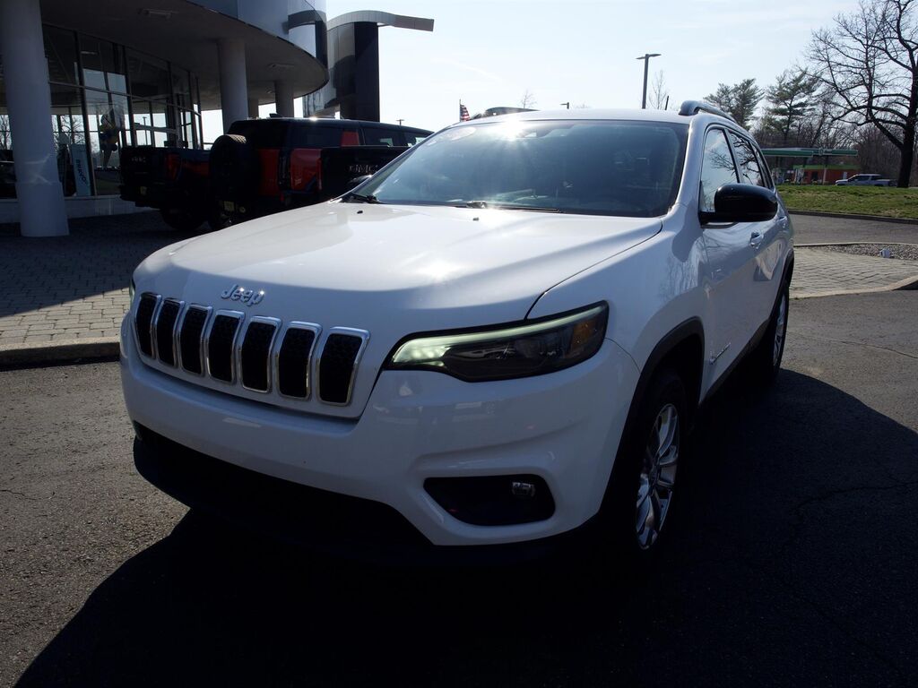 2022 Jeep Cherokee Latitude Lux 4x4 — photo 1 of 6