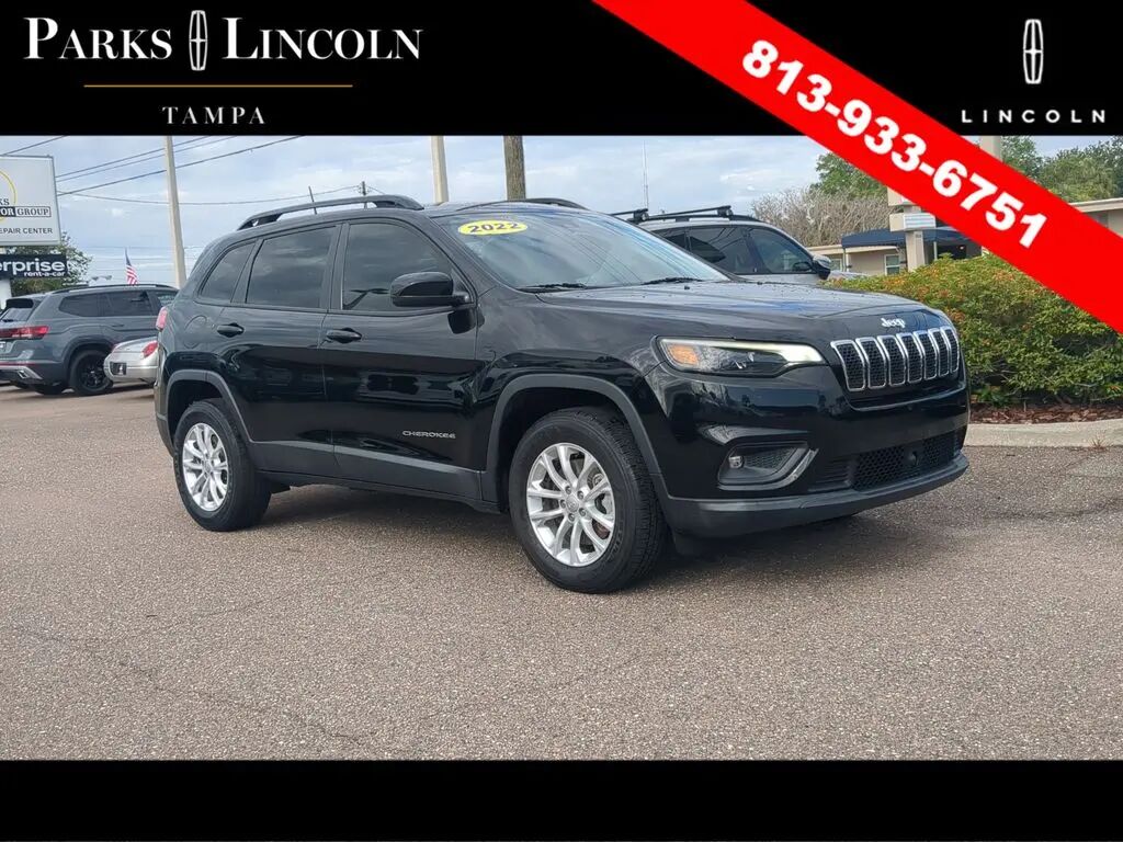 2022 Jeep Cherokee Latitude Lux — photo 1 of 13