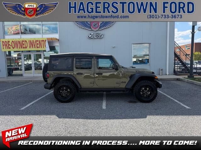 2025 Jeep Wrangler Sport