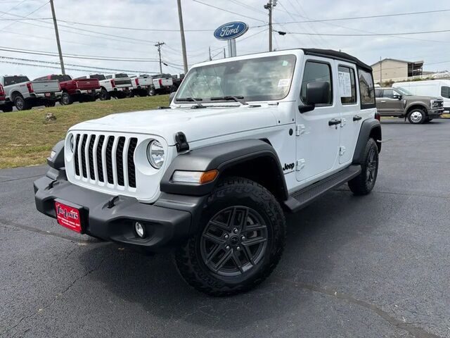 2024 Jeep Wrangler Sport