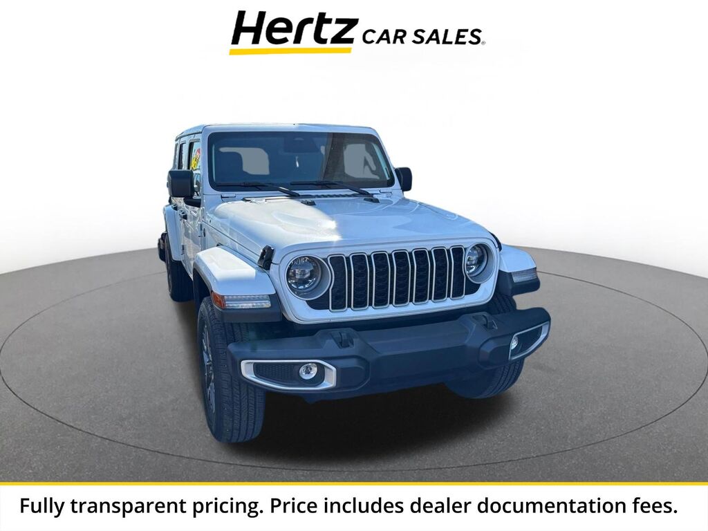 2025 Jeep Wrangler Sahara — photo 1 of 11