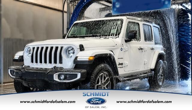 2025 Jeep Wrangler Sahara
