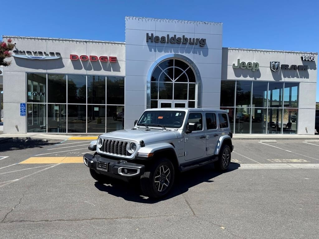 2024 Jeep Wrangler Sahara — photo 1 of 13