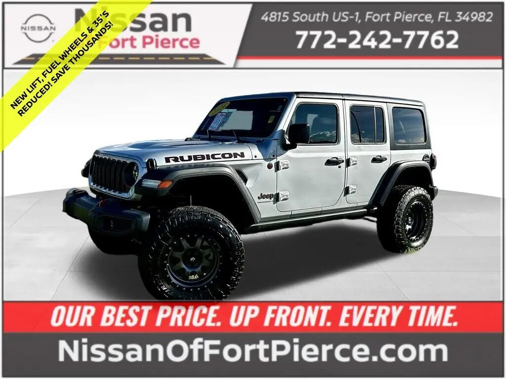 2024 Jeep Wrangler Rubicon — photo 1 of 13