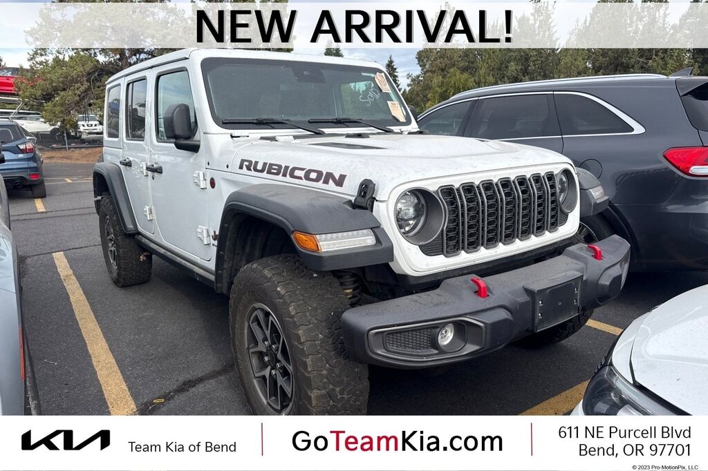 2025 Jeep Wrangler Rubicon — photo 1 of 13