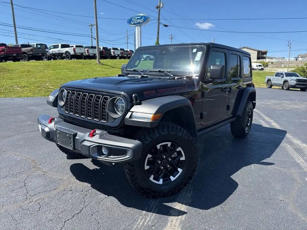 2025 Jeep Wrangler Rubicon — photo 1 of 13