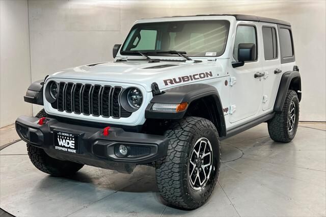 2025 Jeep Wrangler Rubicon — photo 1 of 13