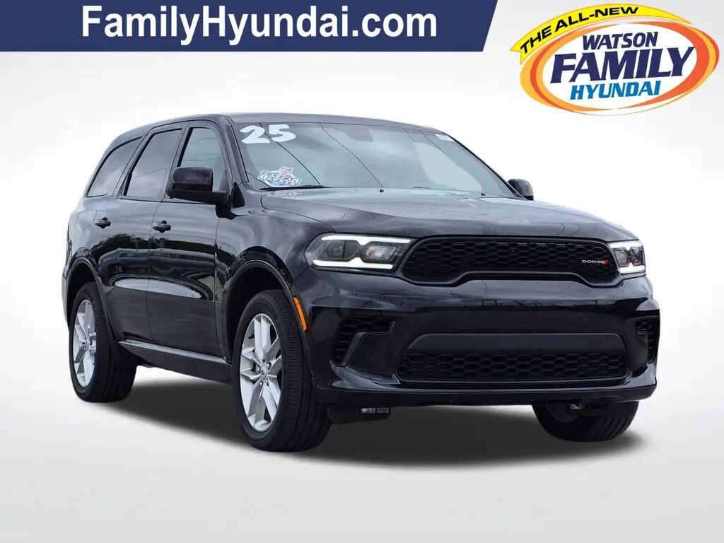 2025 Dodge Durango GT — photo 1 of 12