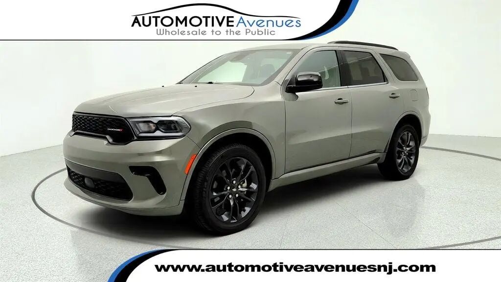 2023 Dodge Durango GT Premium — photo 1 of 13