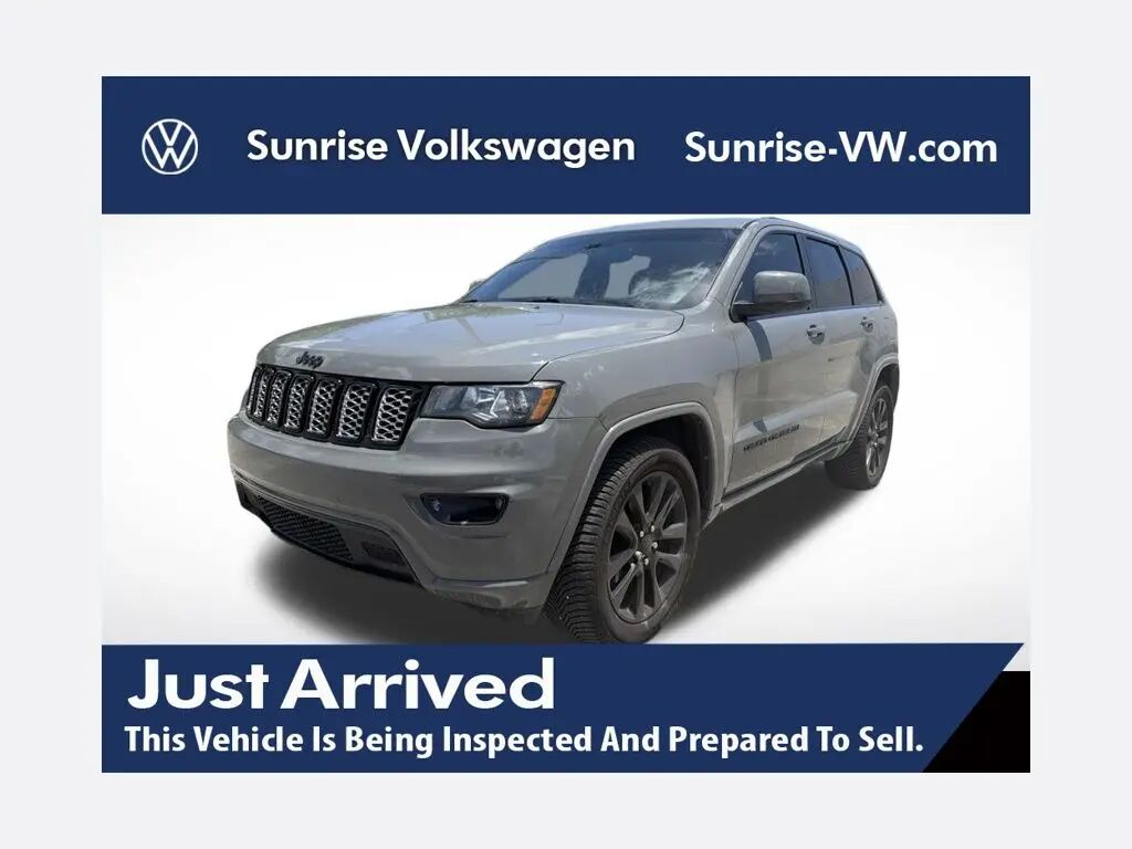 2019 Jeep Grand Cherokee Laredo