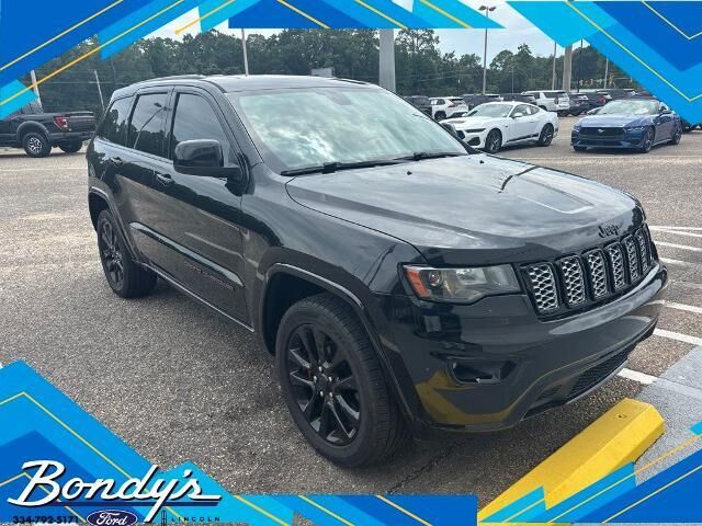 2019 Jeep Grand Cherokee Laredo