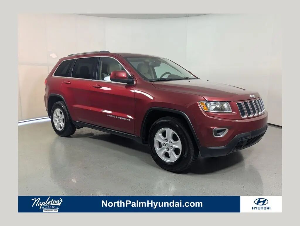 2014 Jeep Grand Cherokee Laredo — photo 1 of 13