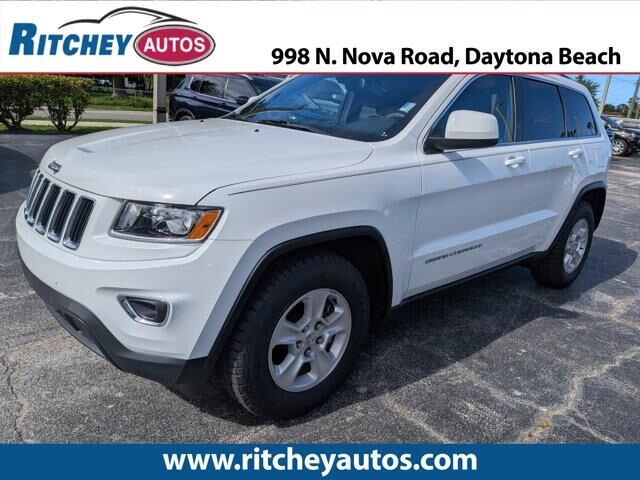 2015 Jeep Grand Cherokee Laredo — photo 1 of 13