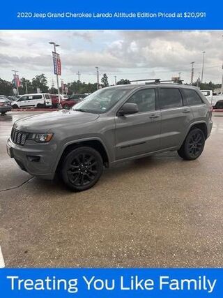 2020 Jeep Grand Cherokee Laredo