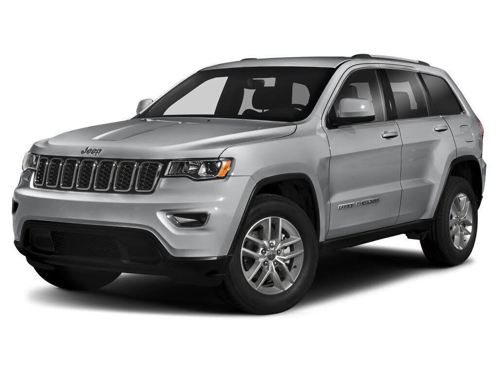 2019 Jeep Grand Cherokee Laredo — photo 1 of 1