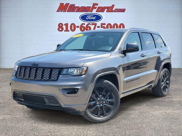 2020 Jeep Grand Cherokee Laredo