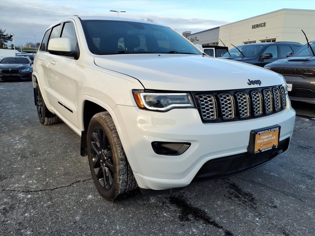2021 Jeep Grand Cherokee — photo 1 of 13