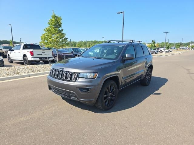 2018 Jeep Grand Cherokee Laredo