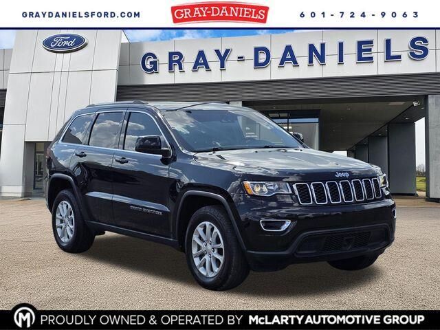 2021 Jeep Grand Cherokee Laredo E — photo 1 of 13