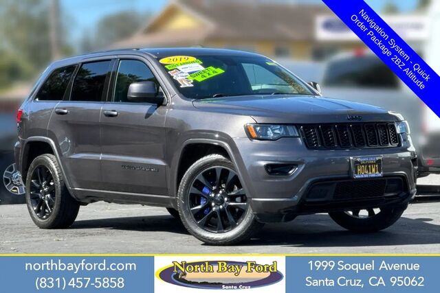 2019 Jeep Grand Cherokee Laredo