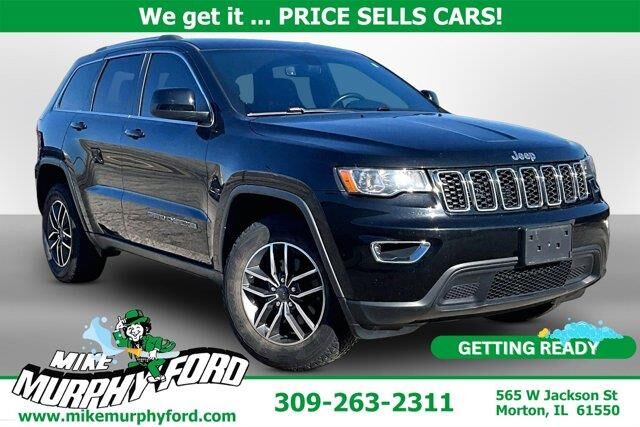 2020 Jeep Grand Cherokee Laredo