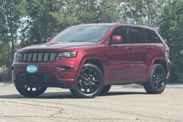 2020 Jeep Grand Cherokee Laredo