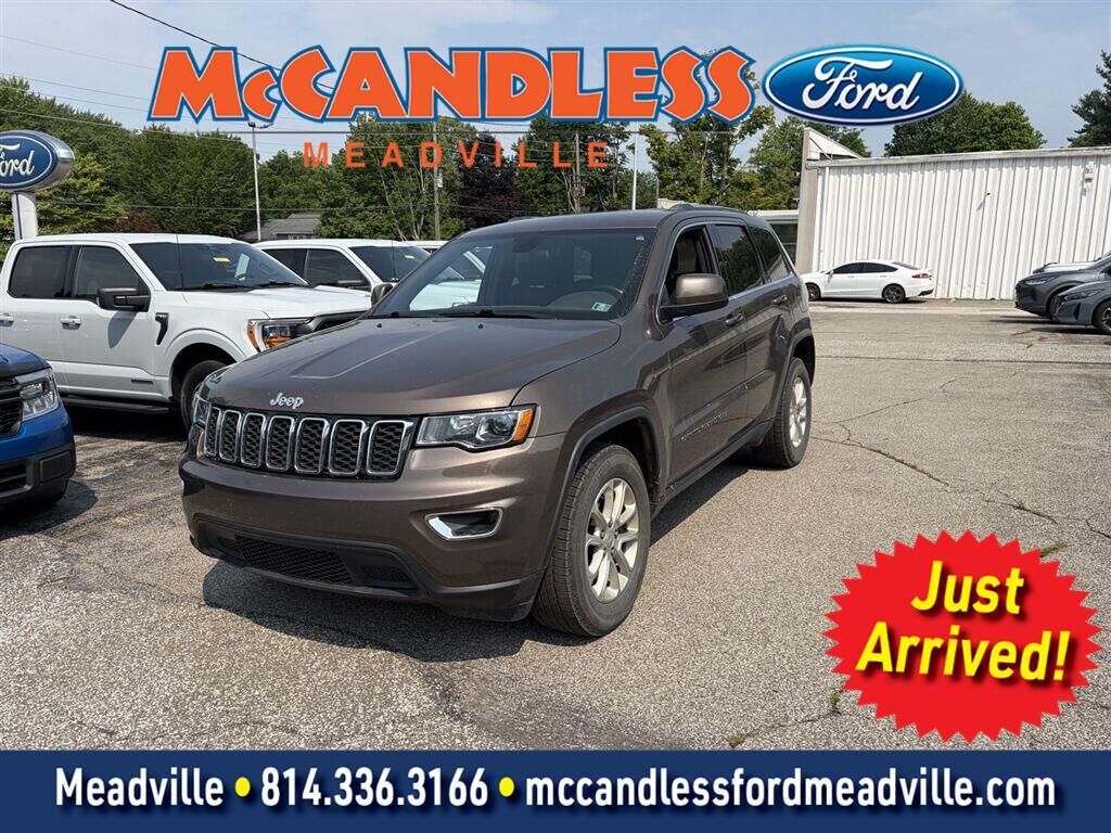 2021 Jeep Grand Cherokee Laredo E — photo 1 of 14